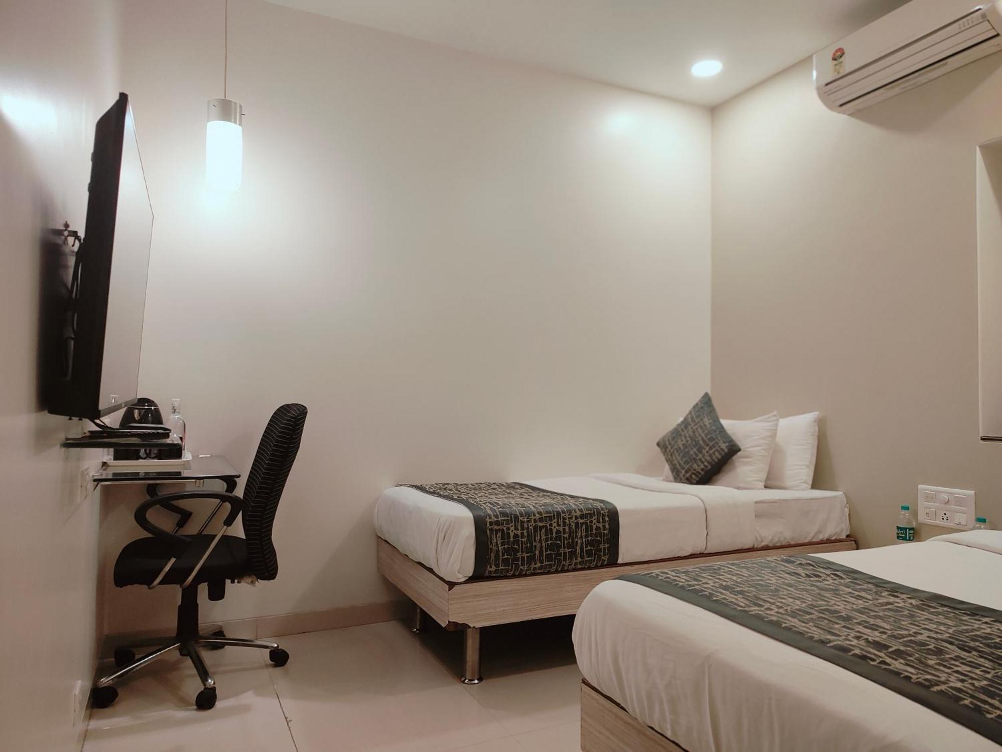 Apollo Guest House Mumbai Oda fotoğraf